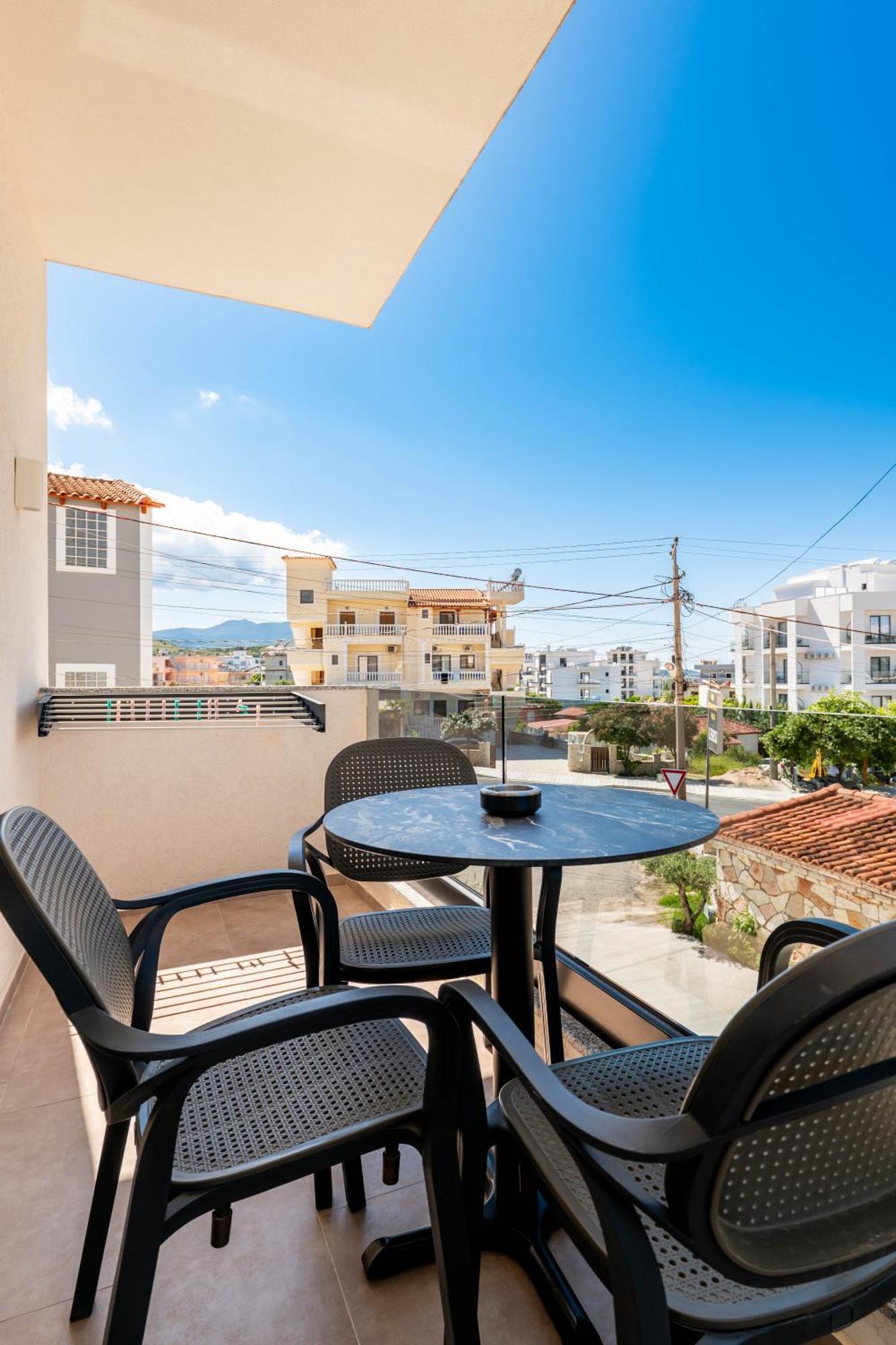 Feniks Hotel Ksamil Exteriér fotografie