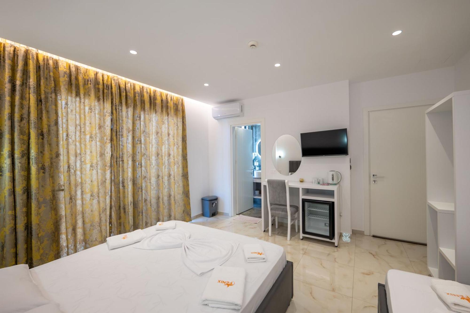 Feniks Hotel Ksamil Exteriér fotografie